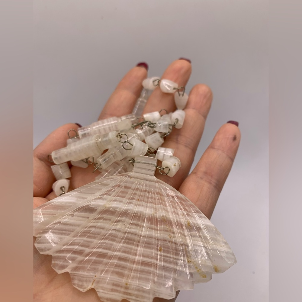 Vintage white agate 28” necklace - Picture 4 of 4